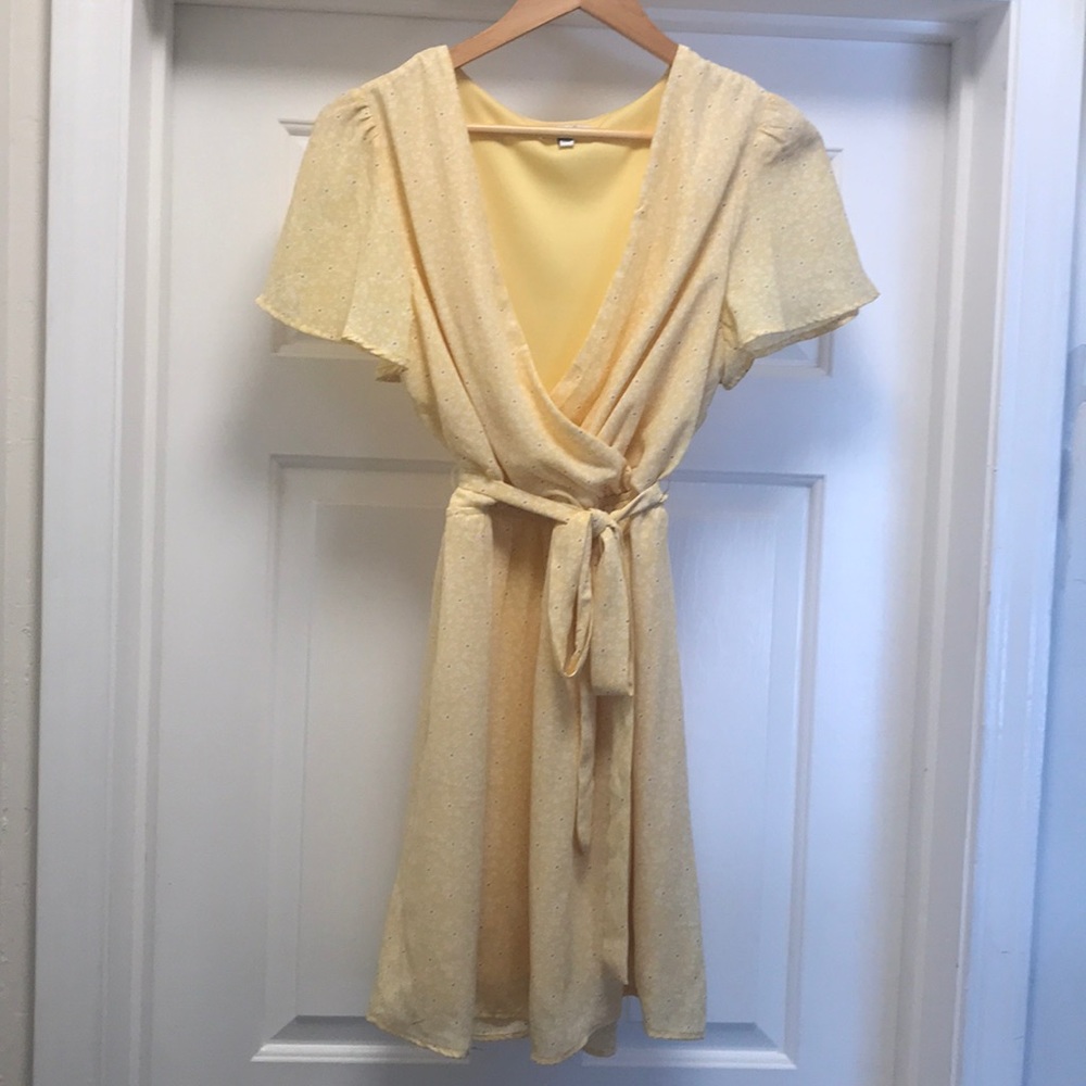 AUW Light Yellow Wrap Midi Dress